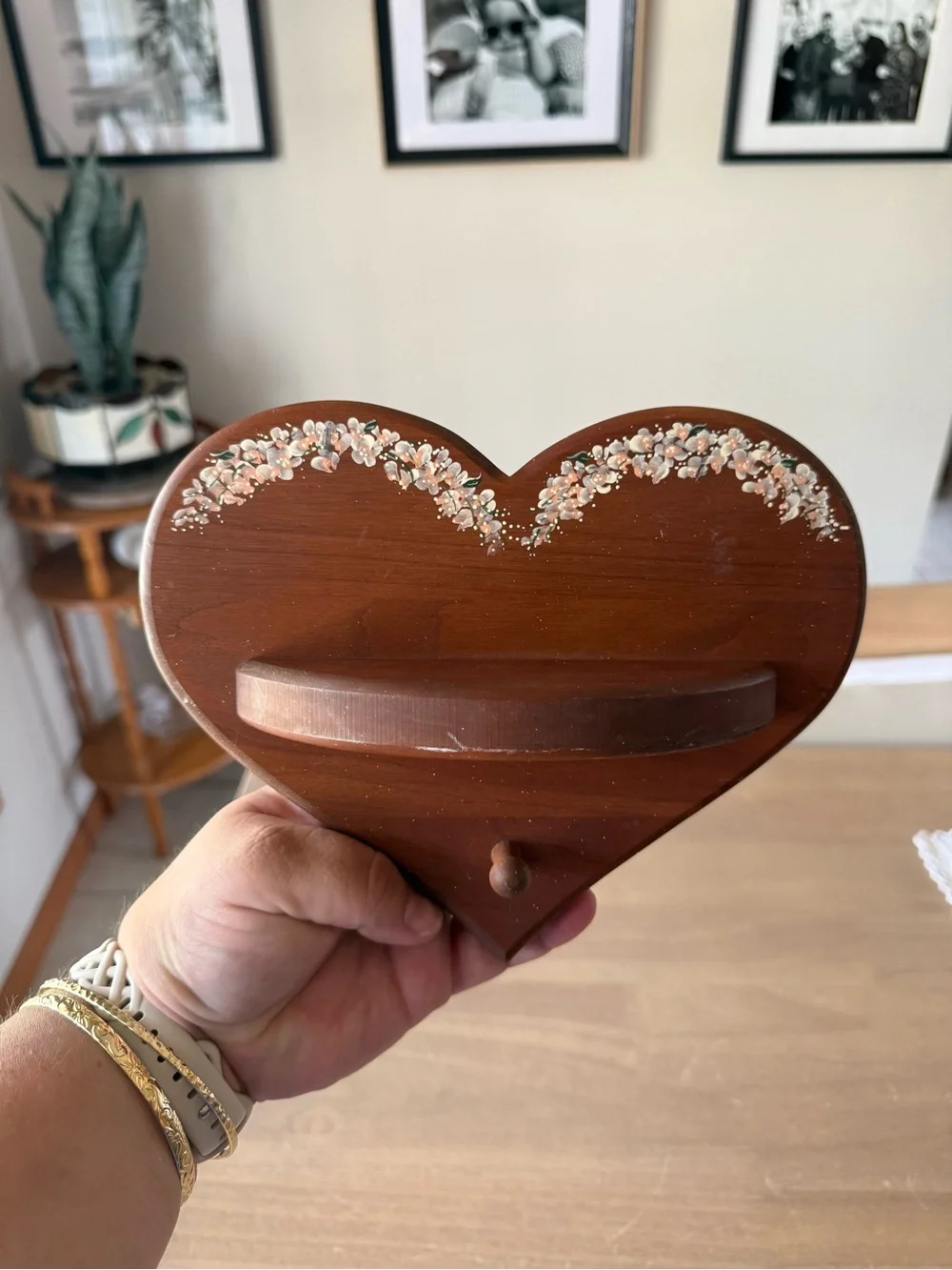 Vintage handmade decorative heart shelf with peg